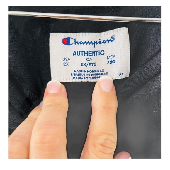 Champion black 2x sweater - Picture 3 of 5